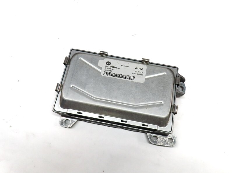 Thumbnail 1: 2012 BMW 750i (F01) HYDRAULIC STEERING RACK HSR CONTROL MODULE 32436796393