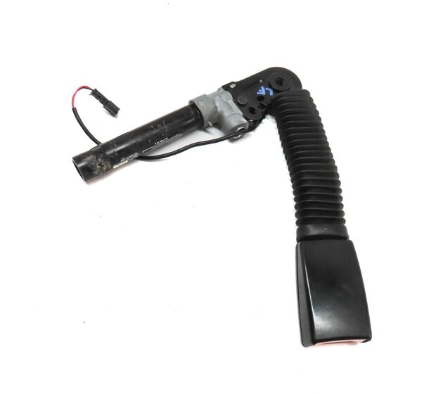 10-17 BMW 5 7 GT SERIES (F01 F07 F10) FRONT LEFT DRIVER SEATBELT BUCKLE RECEIVER
