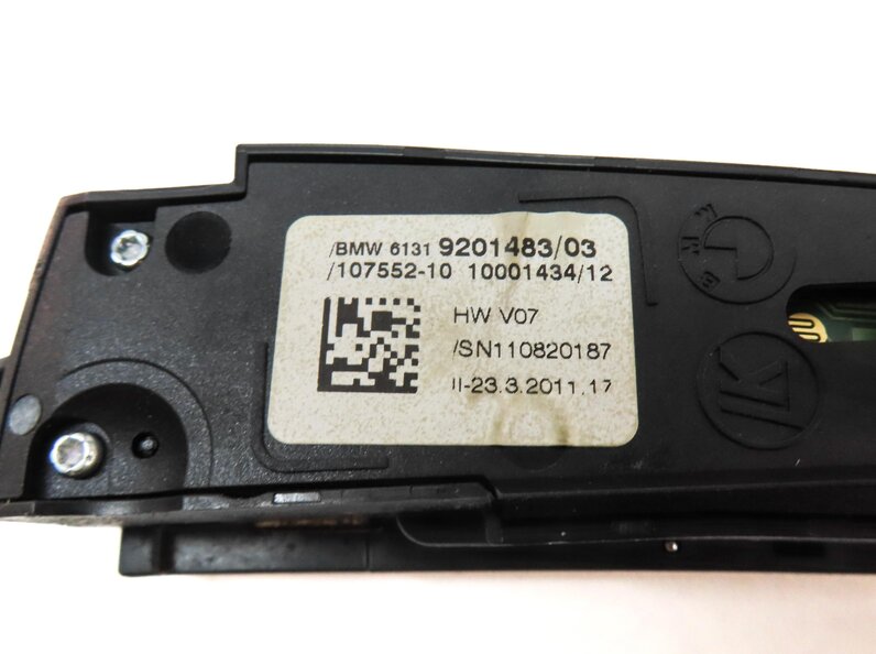 Thumbnail 7: 2012 BMW 750i (F01) TRACTION CONTROL SWITCH BUTTON PANEL 61319201483