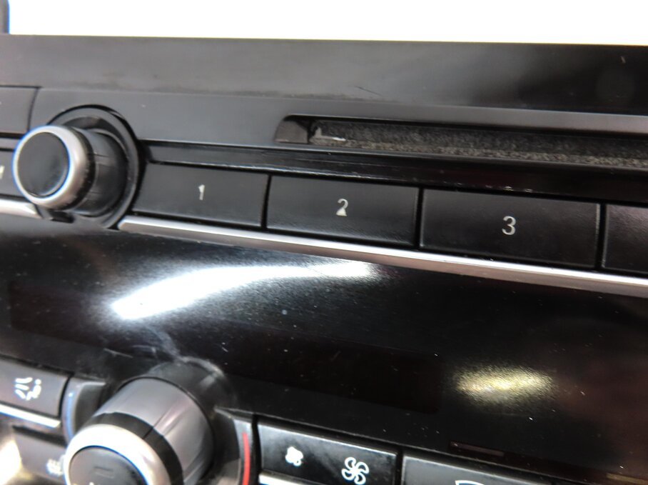Thumbnail 9: 09-13 BMW 535iGT 550GT (F01 F02 F04 F07) FRONT TEMPERATURE CLIMATE CONTROL PANEL