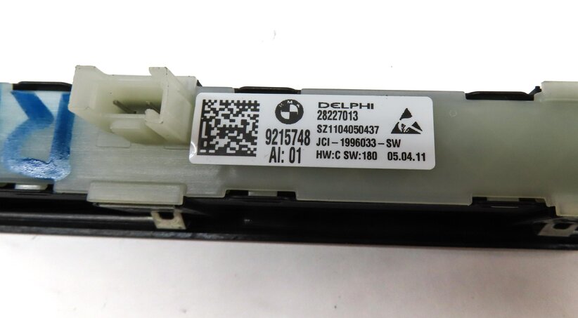 Thumbnail 6: 2012 BMW 750i (F01) FRONT RIGHT PASSENGER SEAT MEMORY SWITCH 61319215748