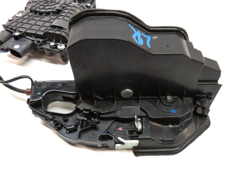 Thumbnail 8: 2011-2015 BMW 740i 750i 760i B7 (F01) LEFT REAR (SOFT CLOSE) DOOR LATCH ACTUATOR