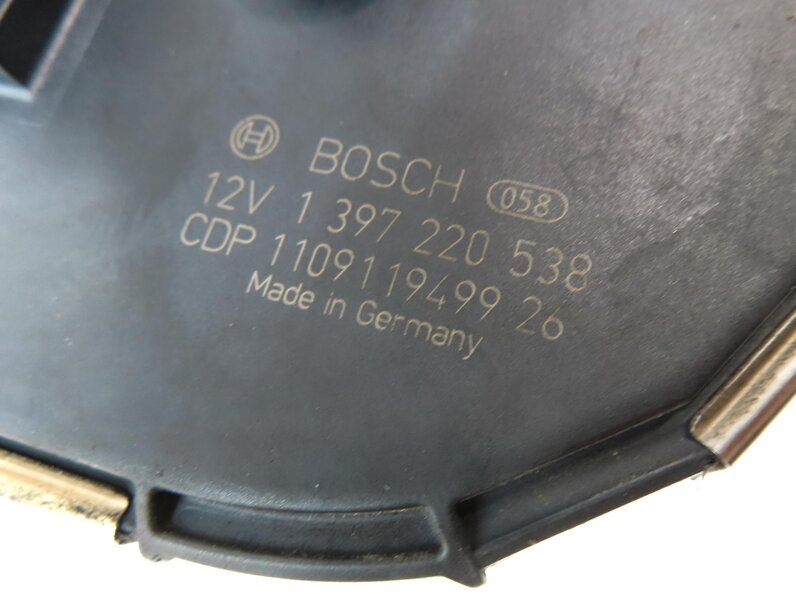 Thumbnail 7: 10-16 BMW M5 535i 550i 740i 750i 760i (F01 F02 F10) FRONT WINDSHIELD WIPER MOTOR