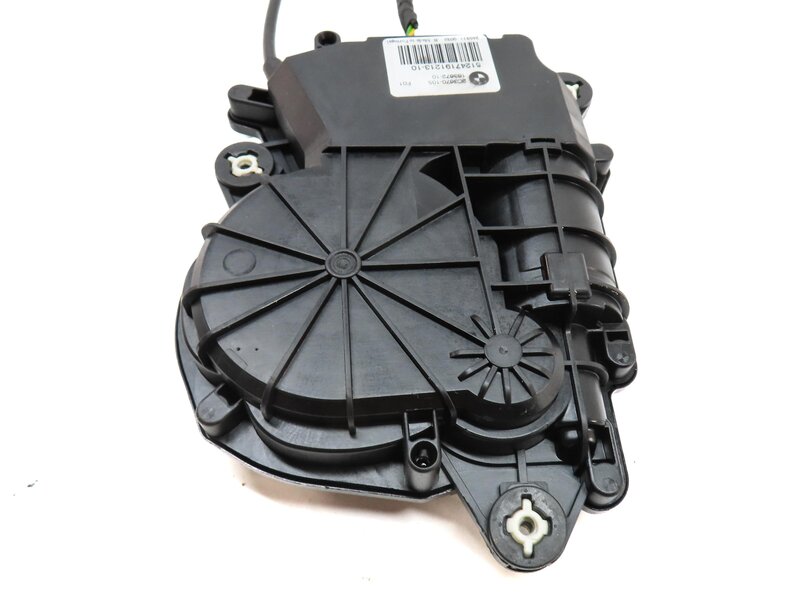 Thumbnail 5: 2012 BMW 750i (F01) REAR HATCH TRUNK SOFT CLOSE ACTUATOR MOTOR 51247191213
