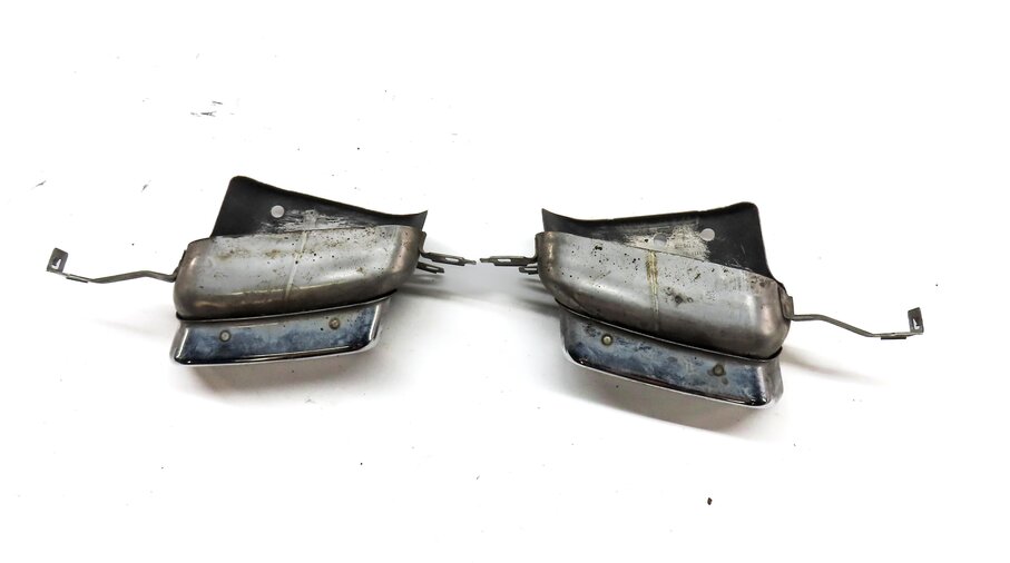 Thumbnail 6: 09-12 BMW 750i (F01) 4.4L N63 ENGINE REAR LEFT & RIGHT EXHAUST MUFFLER TIP SET-2