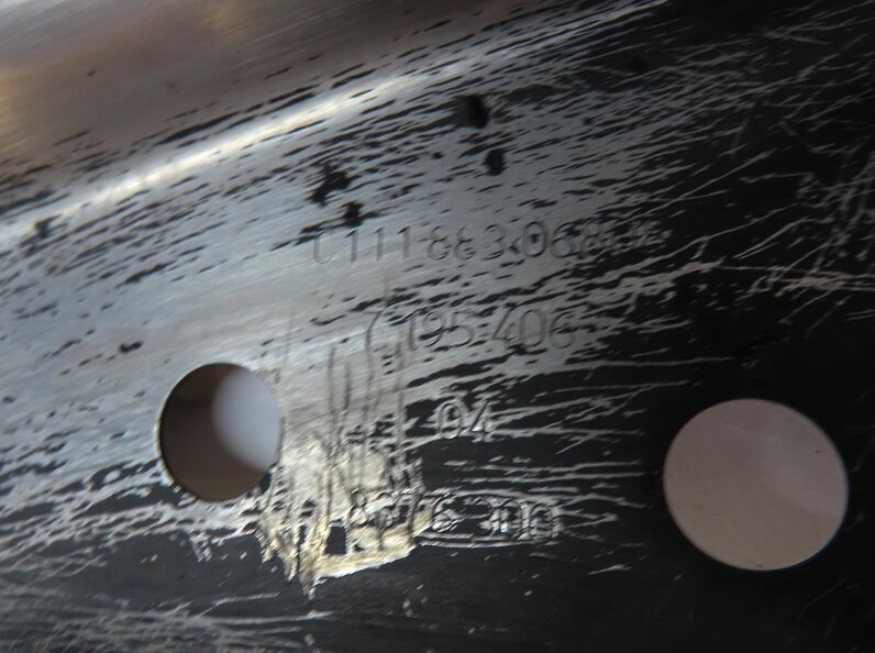 Thumbnail 9: 09-12 BMW 750i (F01) 4.4L N63 ENGINE REAR LEFT & RIGHT EXHAUST MUFFLER TIP SET-2