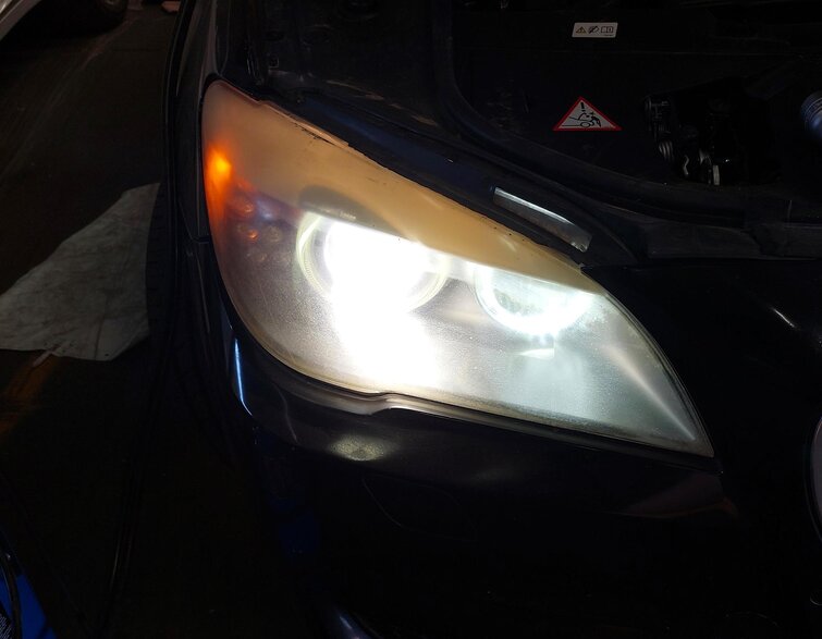 Thumbnail 2: 09-12 BMW 740i 750i 760i B7 (F01) RIGHT PASSENGER ADAPTIVE XENON HEADLIGHT LAMP