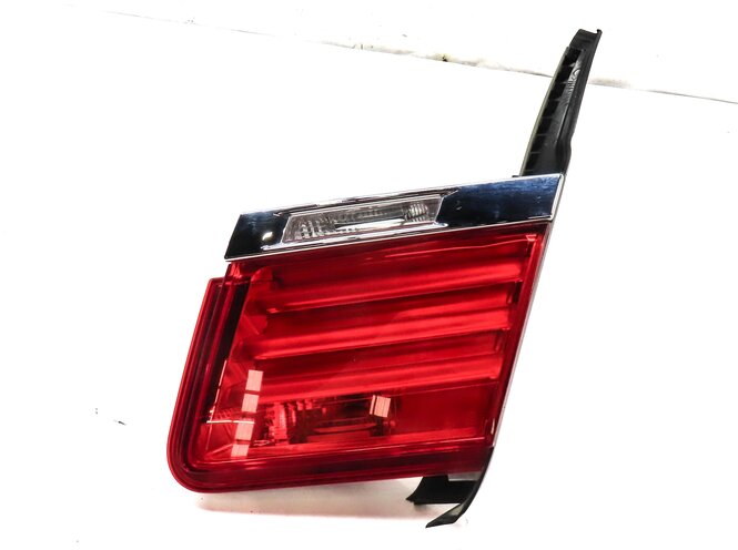 Thumbnail 2: 2009-2012 BMW 7 SERIES (F01) RIGHT PASSENGER TRUNK INNER TAILLIGHT LIGHT LAMP