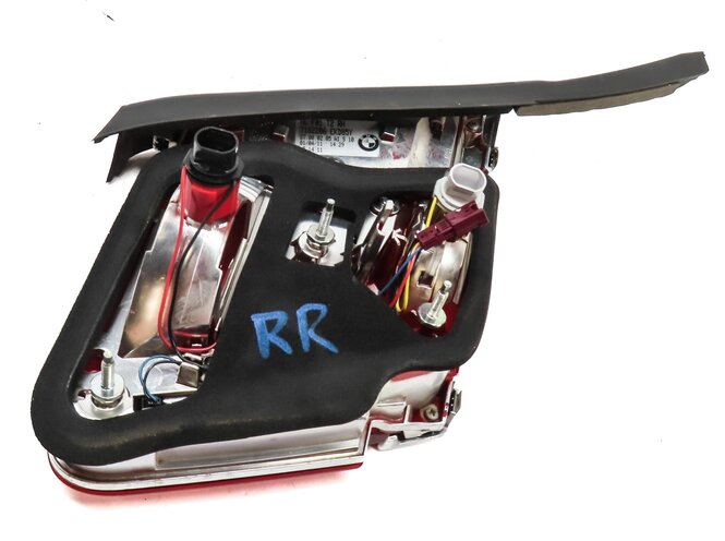 Thumbnail 4: 2009-2012 BMW 7 SERIES (F01) RIGHT PASSENGER TRUNK INNER TAILLIGHT LIGHT LAMP