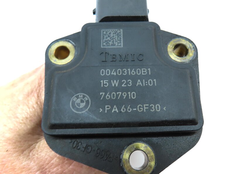 Thumbnail 6: 2012 BMW 750i (F01) 4.4L TURBO N63 ENGINE OIL LEVEL SENSOR 12617607910