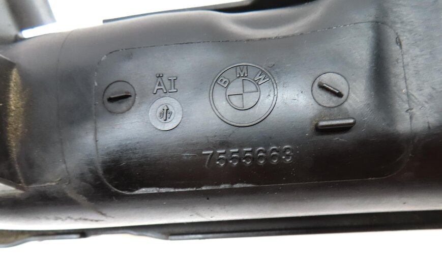 Thumbnail 6: 08-14 BMW 550i 650i 750i X5 X6 (F01 F10 E70 E71) 4.4L N63 RIGHT INTAKE MANIFOLD
