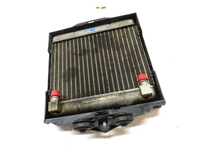 Thumbnail 3: 2010-2019 BMW 535i 550i 640i 740i 750i 760i (F01 F06 F07 F10) ENGINE OIL COOLER