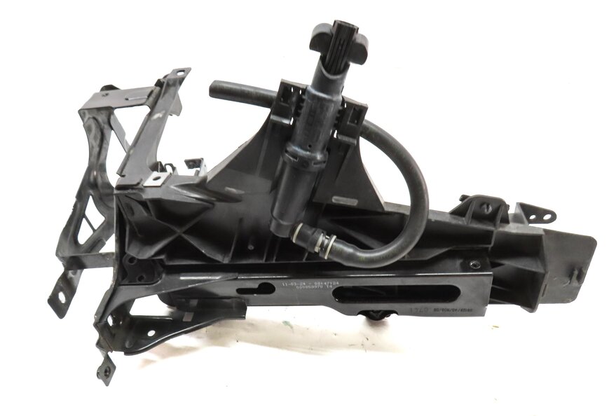 Thumbnail 7: 2012 BMW 750i (F01) FRONT LEFT DRIVER HEADLIGHT HEAD LIGHT LAMP MOUNT BRACKET