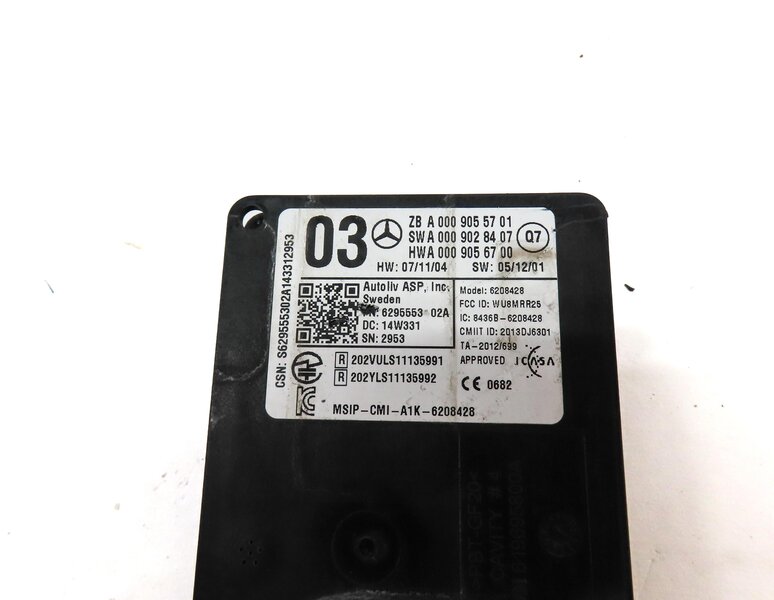 Thumbnail 4: 2015 MERCEDES ML63 AMG (W166) BLIND SPOT RADAR DISTANCE SENSOR MODULE 0009055701