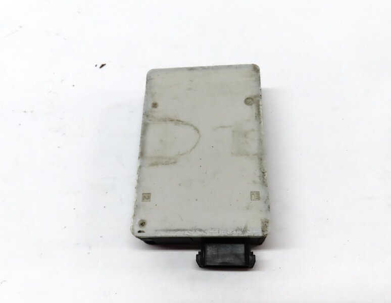Thumbnail 5: 2015 MERCEDES ML63 AMG (W166) BLIND SPOT RADAR DISTANCE SENSOR MODULE 0009055701