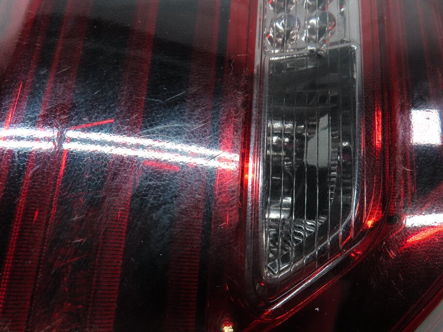 Thumbnail 7: 2012-2015 MERCEDES ML CLASS (W166) LEFT REAR INNER LED TAILLIGHT LIGHT LAMP
