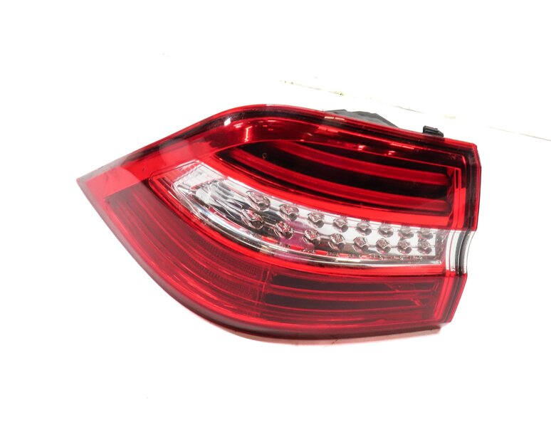 12-15 MERCEDES ML CLASS (W166) LEFT DRIVER REAR LED TAILLIGHT BRAKE LIGHT LAMP