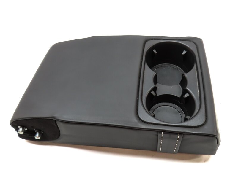 Thumbnail 4: 2015 MERCEDES ML63 AMG W166 REAR SEAT CENTER ARMREST ARM REST CUPHOLDER (BLACK)