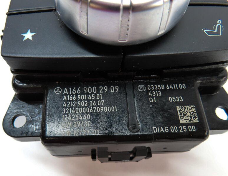 Thumbnail 6: 2015 MERCEDES ML63 AMG W166 CENTER CONSOLE MEDIA NAVIGATION CONTROL KNOB SWITCH