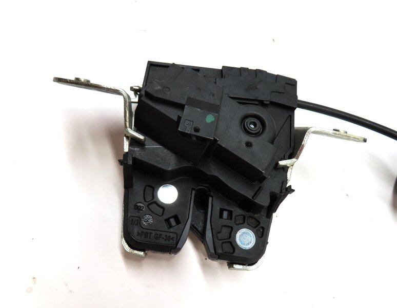Thumbnail 8: 2015 MERCEDES ML63 AMG (W166) REAR HATCH TRUNK LOCK LATCH ACTUATOR 2047500060