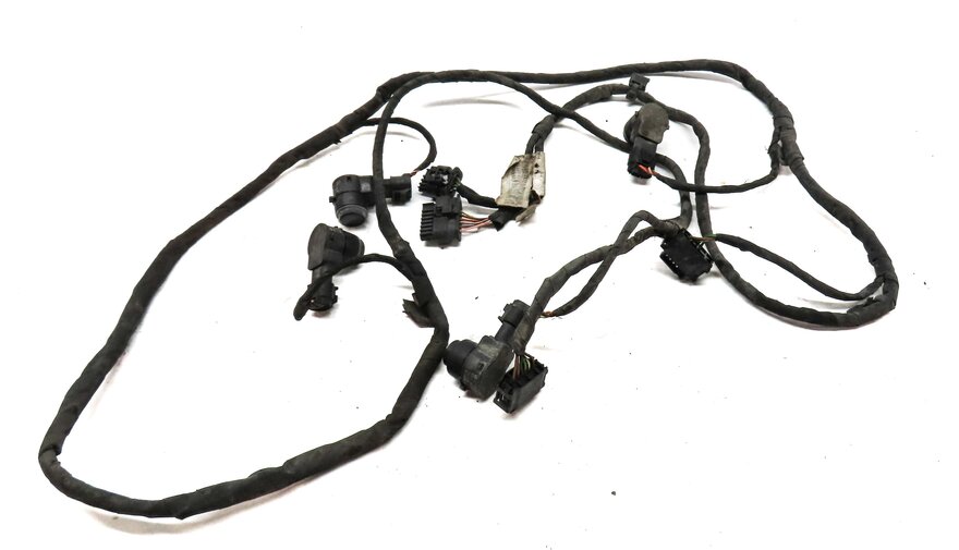 Thumbnail 2: 2015 MERCEDES ML63 AMG (W166) REAR PARK ASSIST PDC SENSOR SET4 (BLACK) & HARNESS