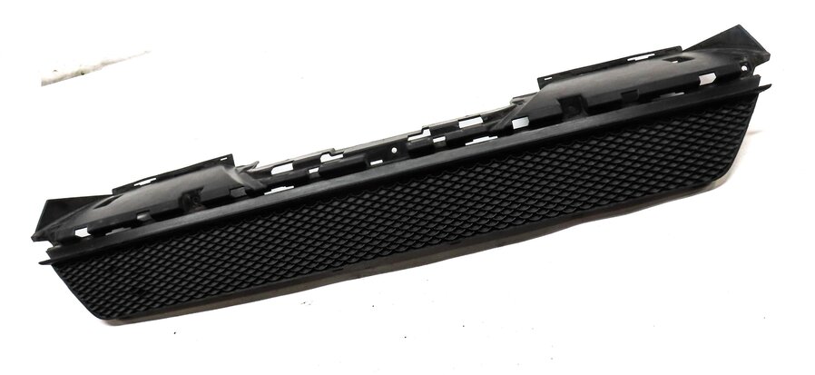 Thumbnail 3: 2015 MERCEDES ML63 AMG (W166) REAR LOWER CENTER BUMPER GRILLE 1668850553