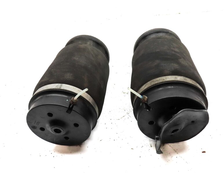 Thumbnail 5: 12-16 MERCEDES ML63 GL63 (W166 X166) AMG REAR LEFT & RIGHT AIR SPRING SHOCK SET2