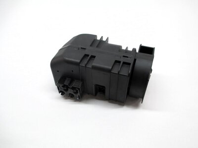 2015 MERCEDES ML63 AMG (W166) DYNAMIC SEAT VACUUM PUMP 0008005648