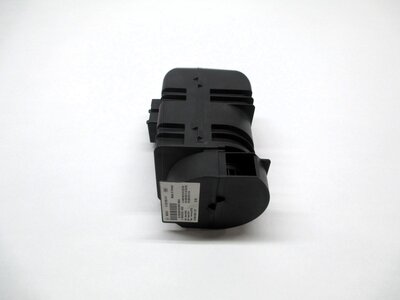 Thumbnail 2: 2015 MERCEDES ML63 AMG (W166) DYNAMIC SEAT VACUUM PUMP 0008005648