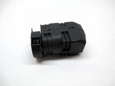 Thumbnail 3: 2015 MERCEDES ML63 AMG (W166) DYNAMIC SEAT VACUUM PUMP 0008005648