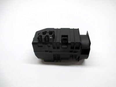 Thumbnail 5: 2015 MERCEDES ML63 AMG (W166) DYNAMIC SEAT VACUUM PUMP 0008005648
