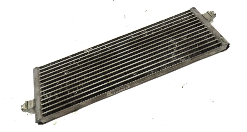 Thumbnail 3: 12-19 ML63 GL63 GLE63 GLS63 (X166 W166) 5.5L AMG AUTO TRANSMISSION OIL COOLER
