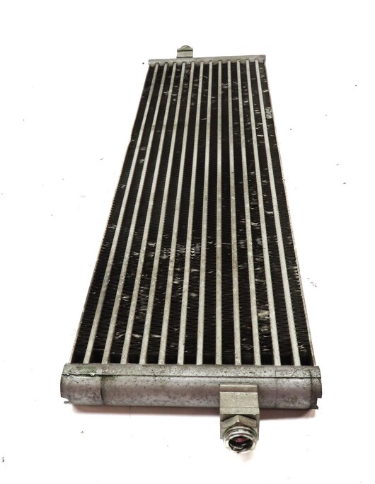 Thumbnail 4: 12-19 ML63 GL63 GLE63 GLS63 (X166 W166) 5.5L AMG AUTO TRANSMISSION OIL COOLER