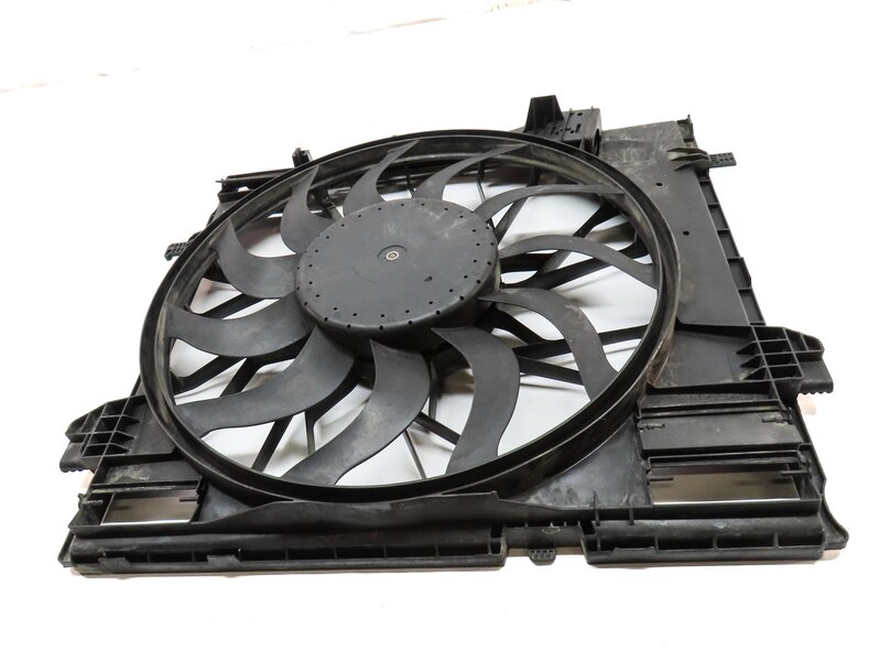 Thumbnail 2: 13-19 MERCEDES GL GLE GLS ML (W166 X166) 600w RADIATOR COOLING FAN (TOW PACKAGE)
