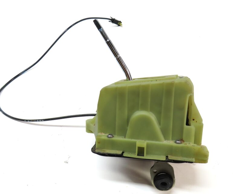 Thumbnail 5: 2011 MERCEDES C CLASS (W204) AUTOMATIC AUTO FLOOR SHIFTER ASSEMBLY w/ CABLE