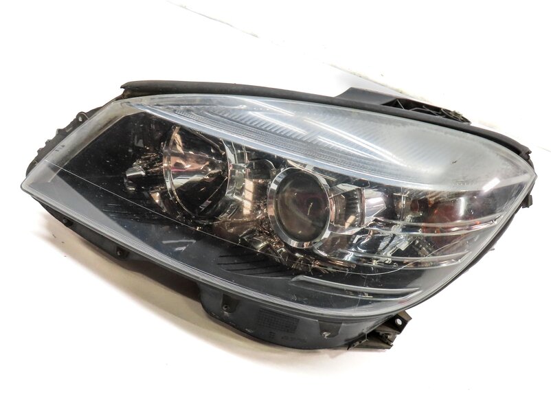 Thumbnail 4: 2011 MERCEDES BENZ C250 C300 C350 (W204) LEFT HALOGEN HEADLIGHT (SPORT PACKAGE)