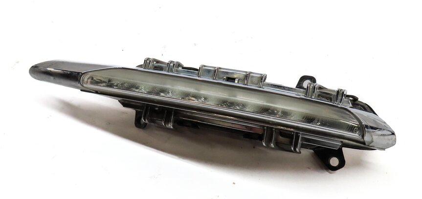 06-13 MERCEDES B C CL GL GLA ML S CLS (X164 X204 W164 W221) LEFT FOGLIGHT LAMP