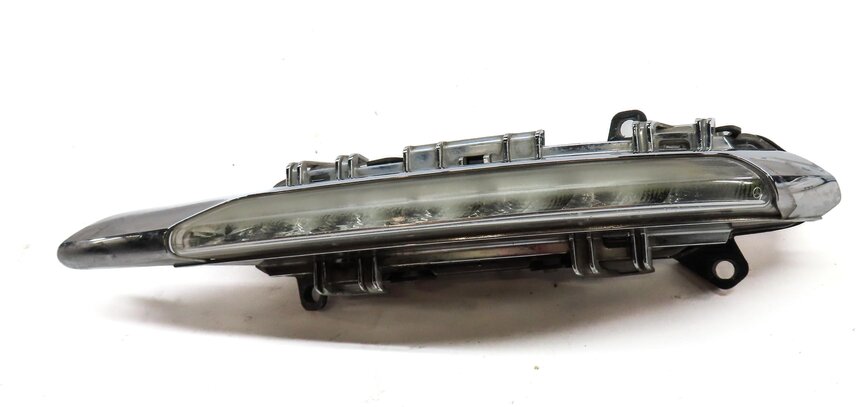 Thumbnail 2: 06-13 MERCEDES B C CL GL GLA ML S CLS (X164 X204 W164 W221) LEFT FOGLIGHT LAMP