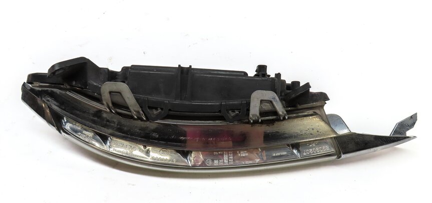 Thumbnail 5: 06-13 MERCEDES B C CL GL GLA ML S CLS (X164 X204 W164 W221) LEFT FOGLIGHT LAMP