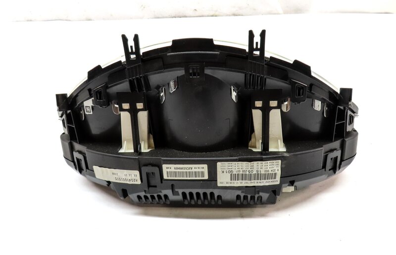 Thumbnail 5: 2011 MERCEDES BENZ C300 C350 GLK350 (W204 X204) SPEEDOMETER GAUGE CLUSTER (126k)