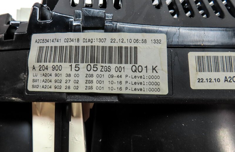 Thumbnail 7: 2011 MERCEDES BENZ C300 C350 GLK350 (W204 X204) SPEEDOMETER GAUGE CLUSTER (126k)