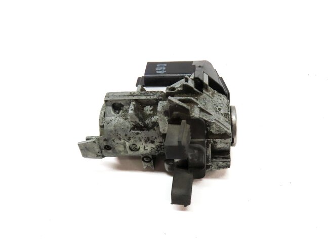 Thumbnail 6: 2011 MERCEDES C CLASS W204 FRONT LEFT DOOR LOCK CYLINDER & SKELETON KEY