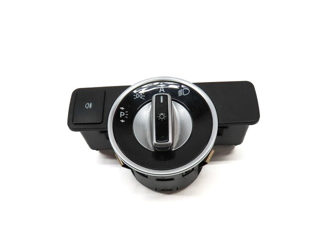 Thumbnail 2: 10-15 MERCEDES C CLASS (W204) HEADLIGHT SWITCH KNOB (w/o daytime running lights)
