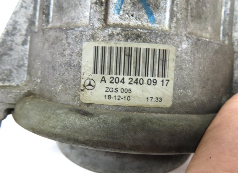 Thumbnail 14: 2011 MERCEDES C CLASS W204 3.0L M272 LEFT RIGHT ENGINE MOTOR MOUNT & BRACKET SET