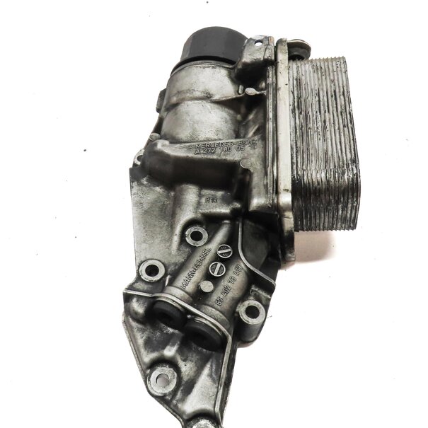 Thumbnail 2: 06-12 C ML S SLK CLK W204 W164 W221 3.0L 3.5L ENGINE OIL COOLER & FILTER HOUSING