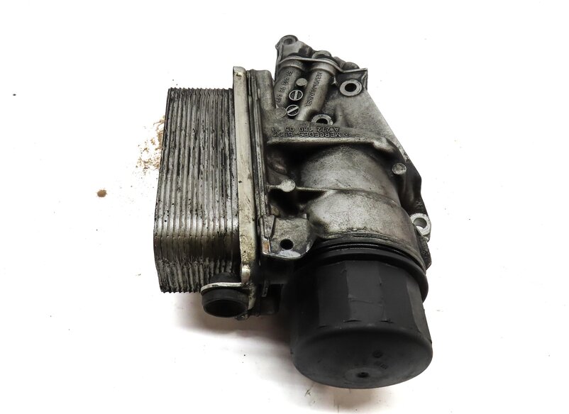 Thumbnail 5: 06-12 C ML S SLK CLK W204 W164 W221 3.0L 3.5L ENGINE OIL COOLER & FILTER HOUSING