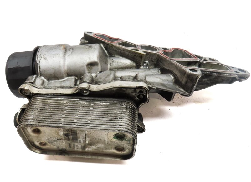 Thumbnail 7: 06-12 C ML S SLK CLK W204 W164 W221 3.0L 3.5L ENGINE OIL COOLER & FILTER HOUSING
