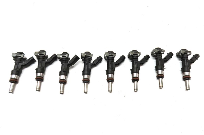 Thumbnail 4: 07-15 MERCEDES C63 CL63 E63 ML63 S63 SL63 CLK63 CLS63 R63 AMG FUEL INJECTOR SET8