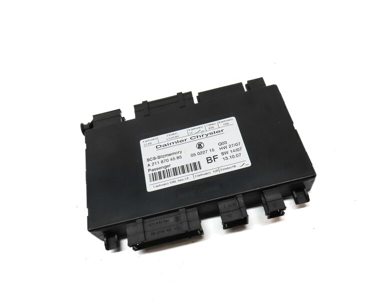 Thumbnail 3: 2008 MERCEDES CLS63 AMG ///AMG (W219) FRONT RIGHT PASSENGER SEAT CONTROL MODULE