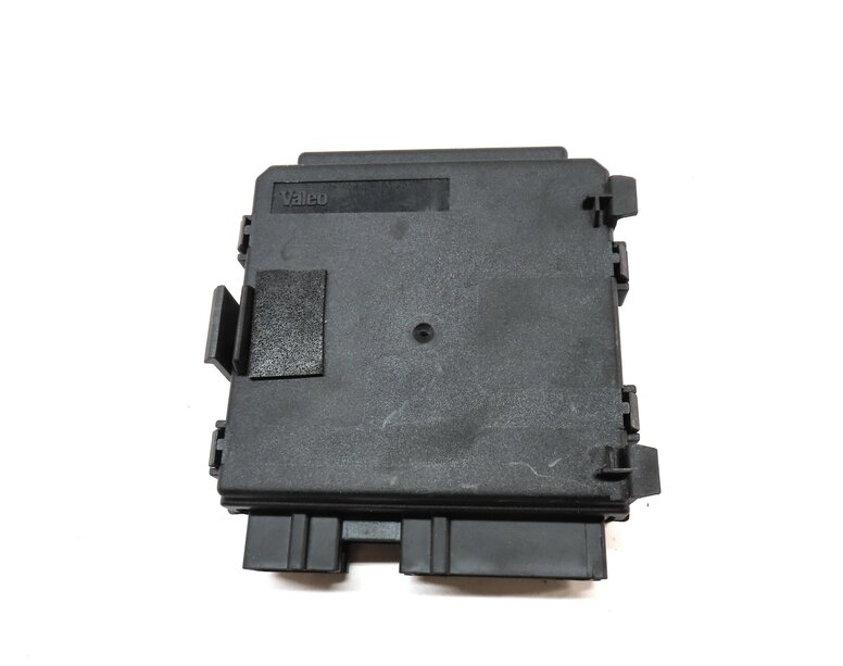 Thumbnail 5: 2008 MERCEDES CLS63 AMG ///AMG W219 REAR HATCH LIFTGATE TRUNK MODULE 2198200526